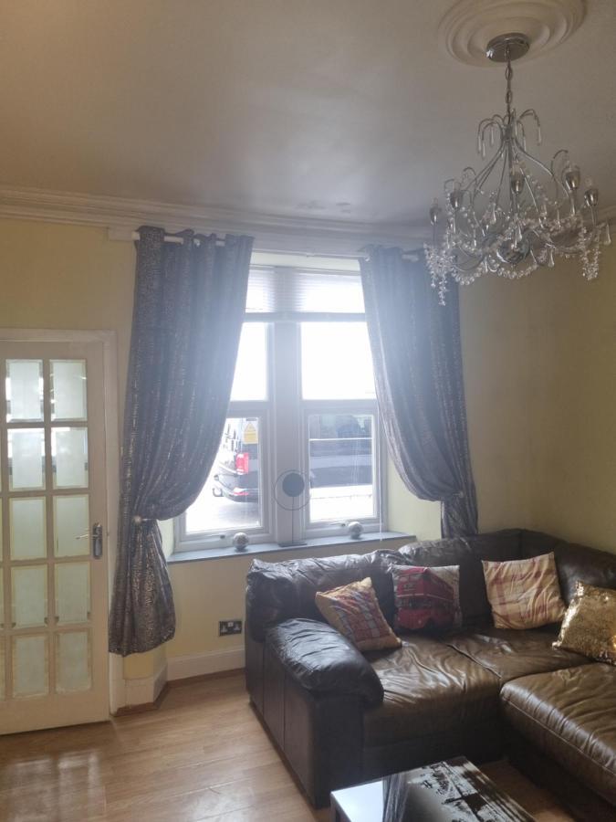 Nanny Bambi'S Highland Hoose Apartment Inverness Bagian luar foto